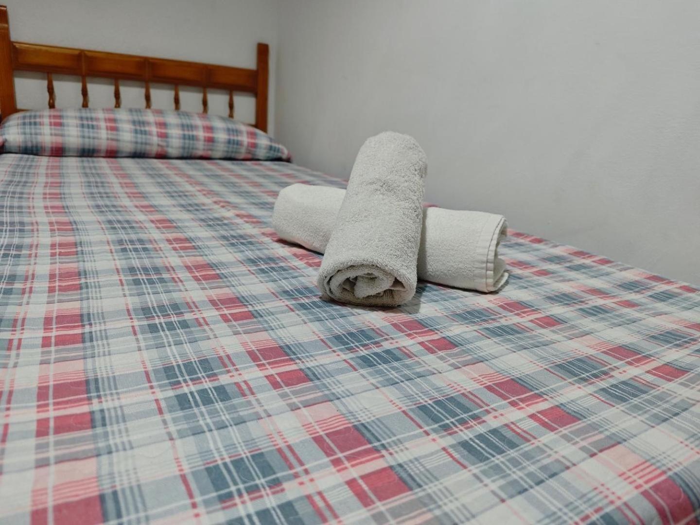 Apartamentos Rurales Entrecaminos Ardales Exterior photo